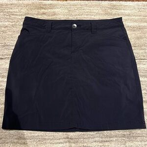 EUC Eddie Bauer Black Travex Adventurer Skort Size 2